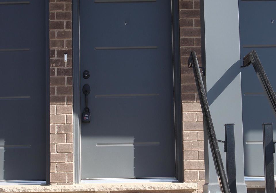 42-lowes-road-w-guelph-ontario-x13727662