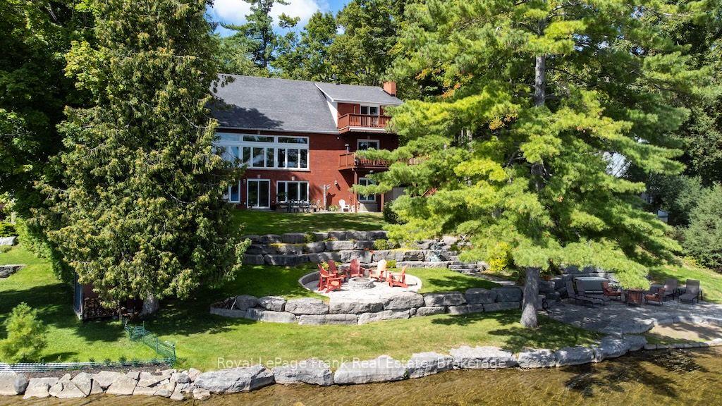 133-fire-route-37-trent-lakes-ontario-x13727686