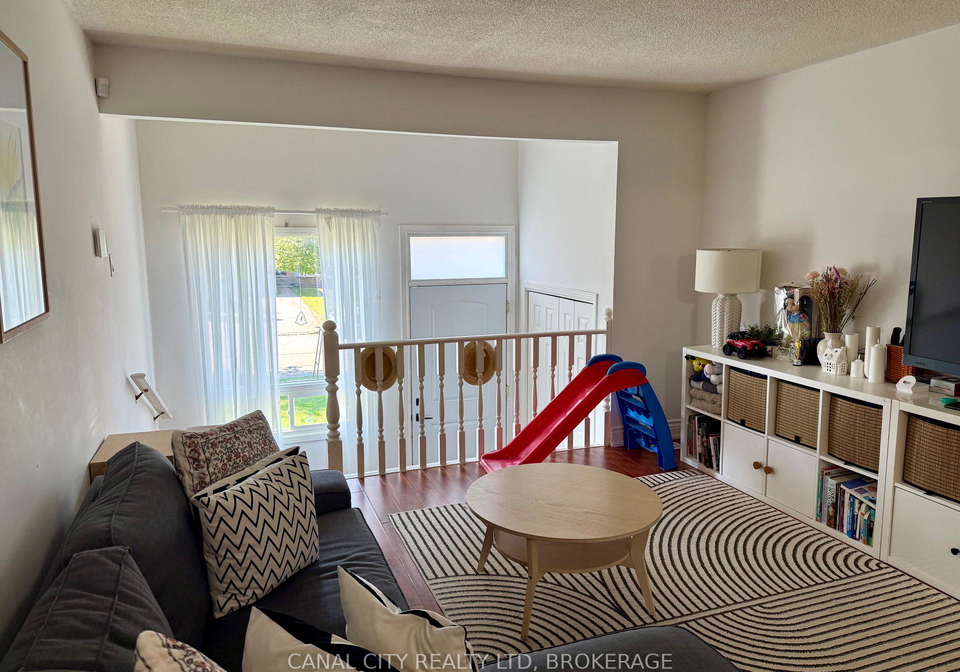29-baxter-crescent-thorold-ontario-x13727992