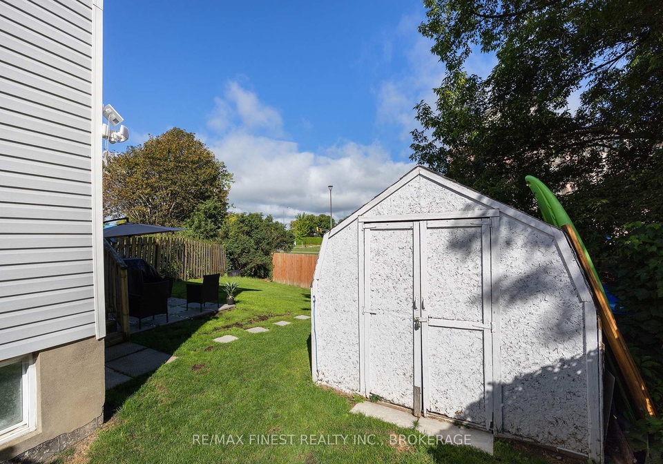 944-uxbridge-crescent-kingston-ontario-x13728010