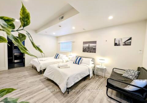 1064-barton-street-hamilton-ontario-x13728078