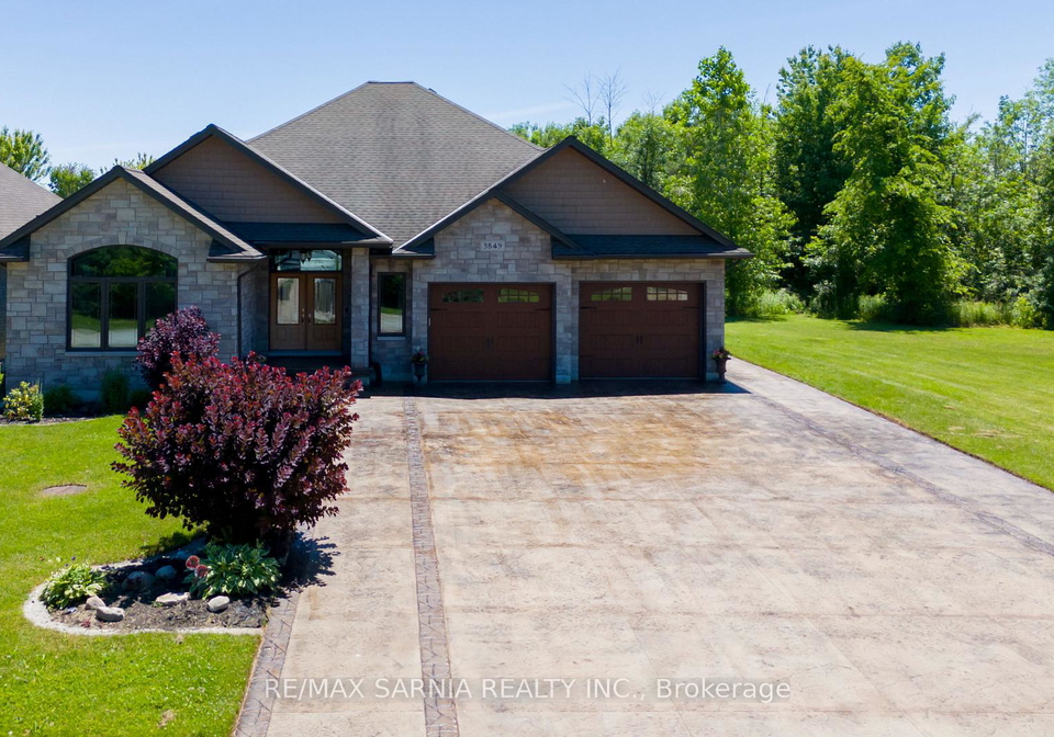 3849-ferne-avenue-plympton-wyoming-ontario-x13728122