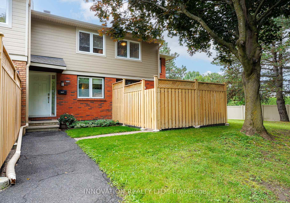 1607-sommet-place-ottawa-ontario-x13728364