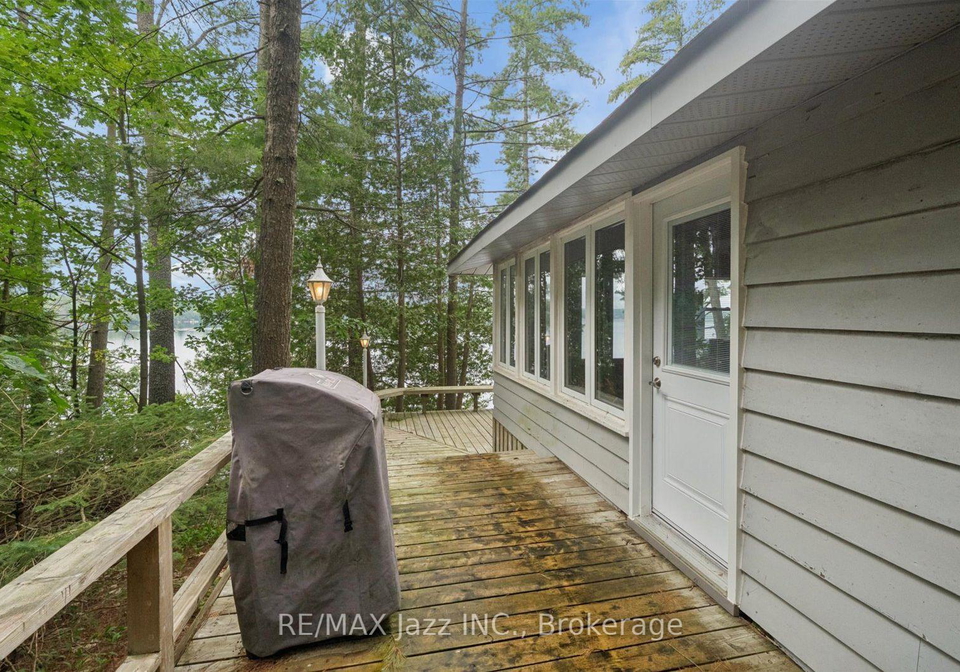 1022-two-dogs-lane-algonquin-highlands-ontario-x13728410