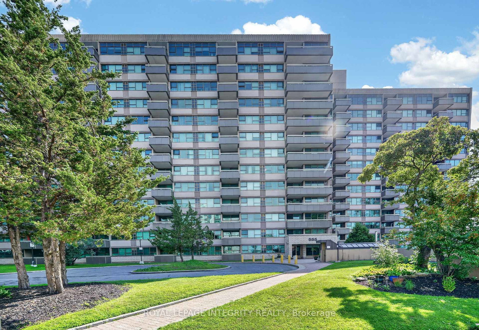 555-brittany-drive-ottawa-ontario-x13728516