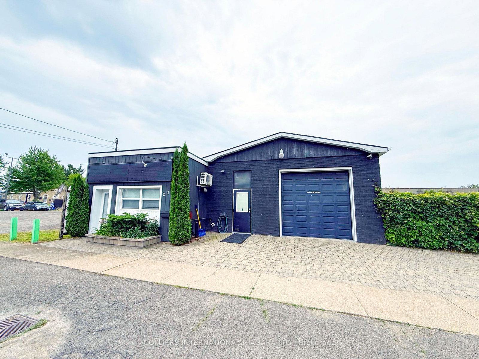 212-mellanby-avenue-port-colborne-ontario-x13728530