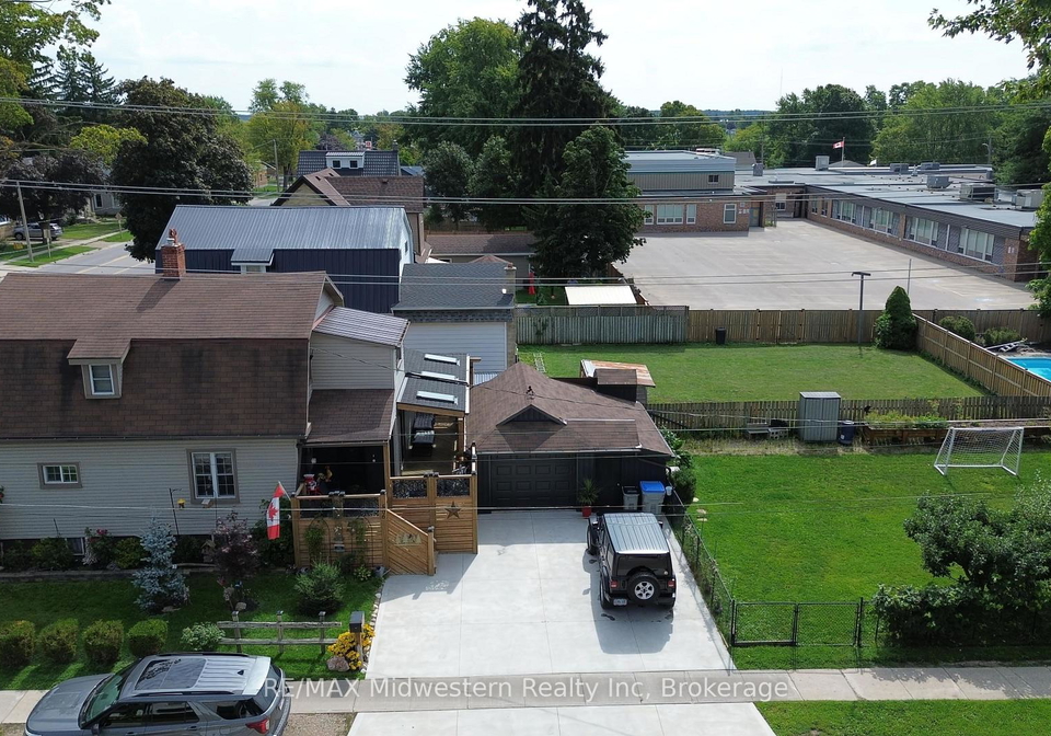506-main-street-e-north-perth-ontario-x13728606