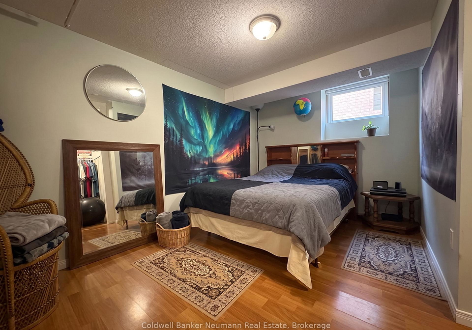42-hill-trail-guelph-ontario-x13728846