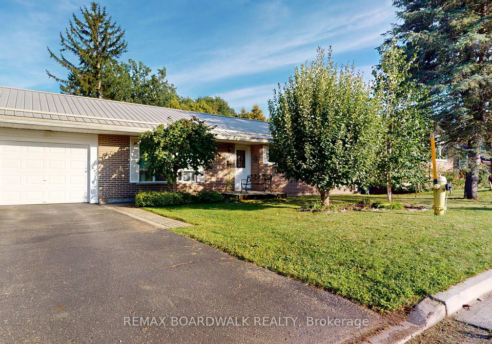 125-front-avenue-w-brockville-ontario-x13728876