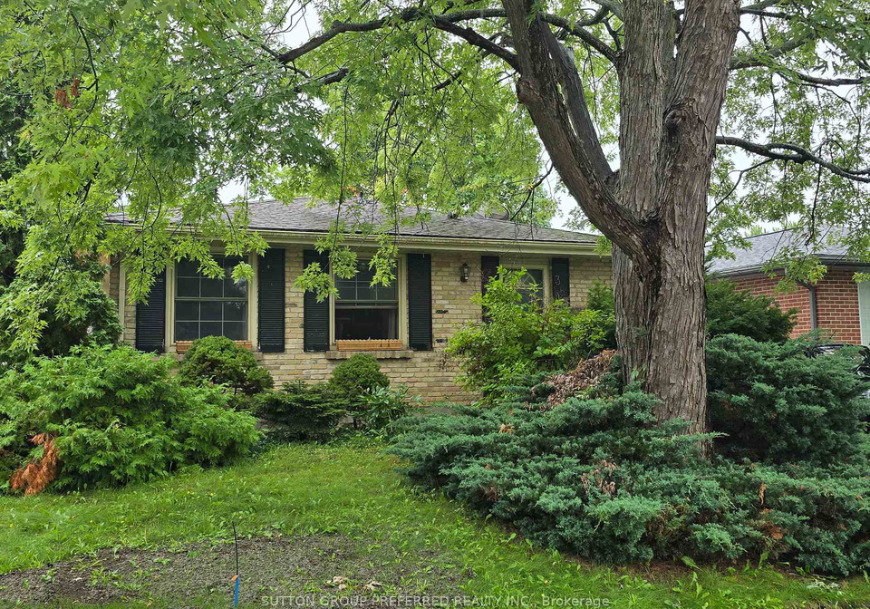 383-ferndale-avenue-london-south-ontario-x13728946