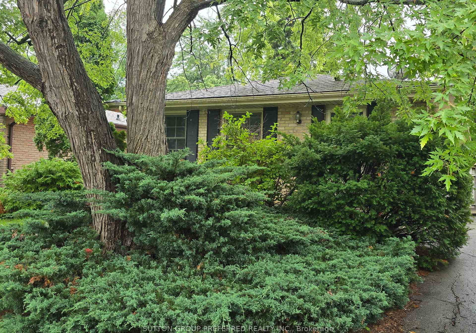 383-ferndale-avenue-london-south-ontario-x13728946