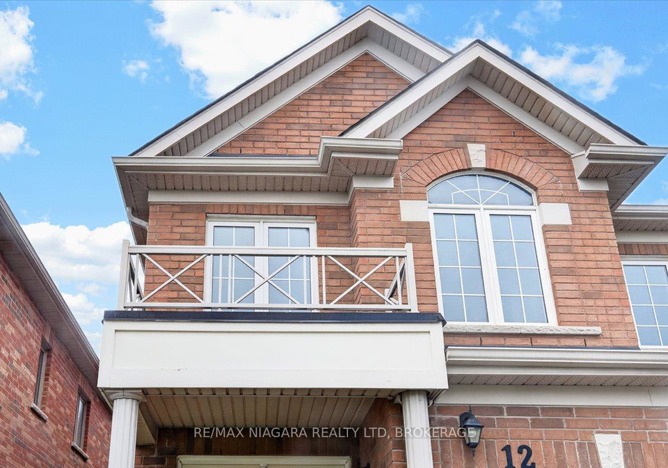12-fred-fisher-crescent-st-catharines-ontario-x13729098