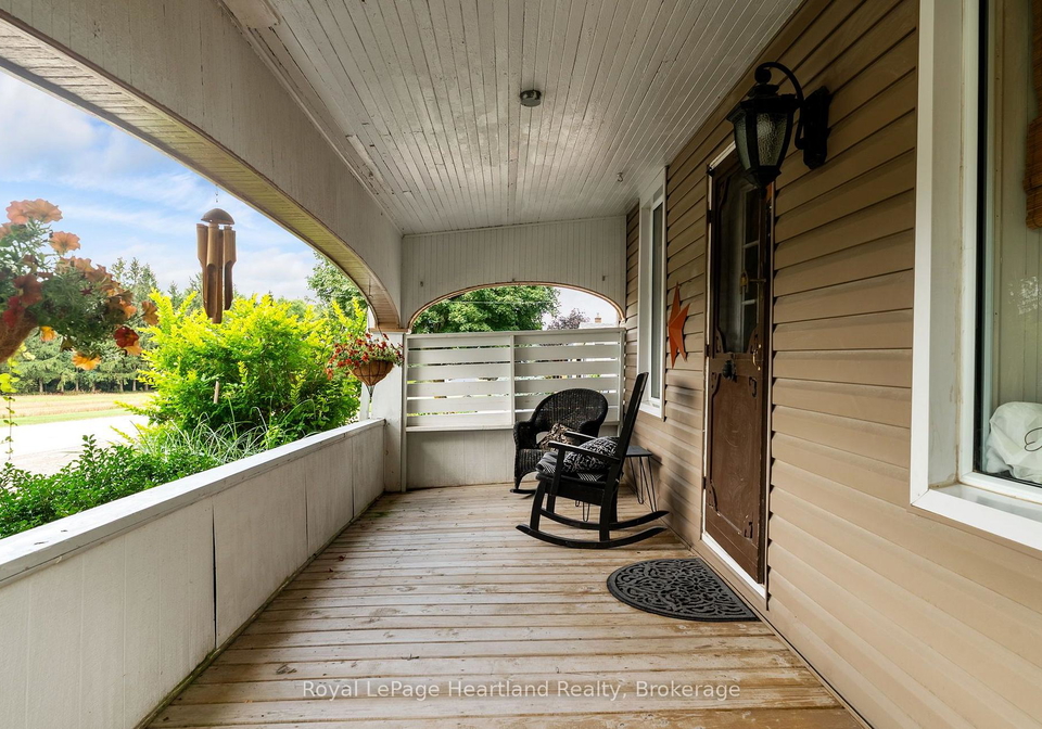 39968-kippen-road-bluewater-ontario-x13729188
