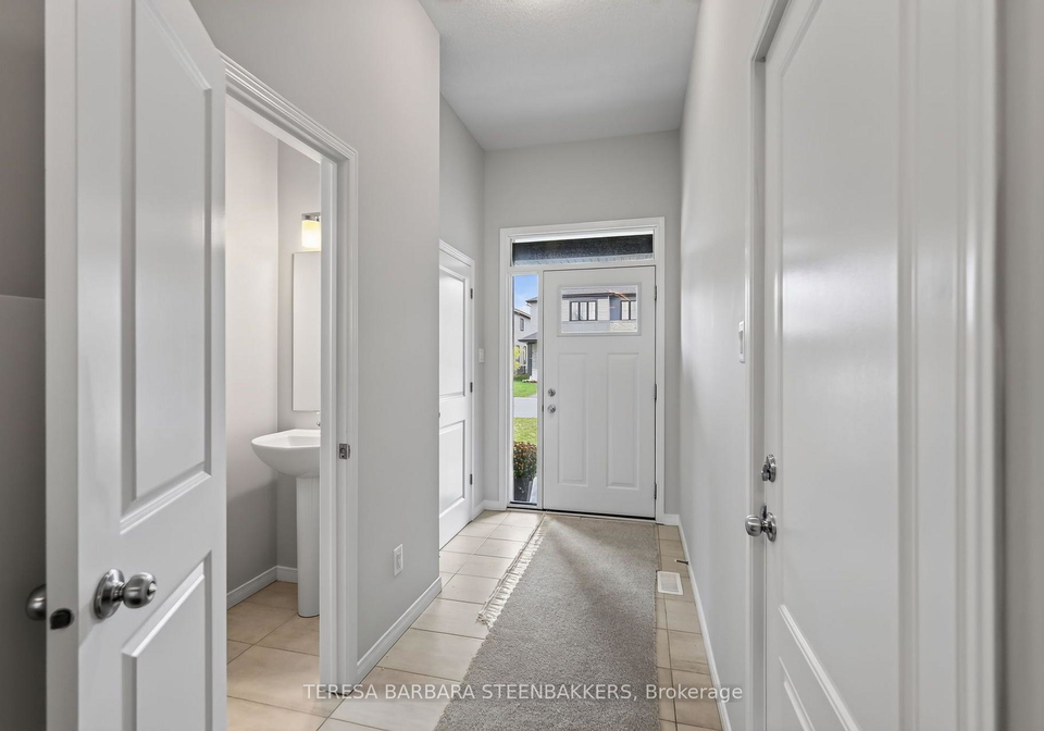 689-n-taliesin-crescent-e-ottawa-ontario-x13729210