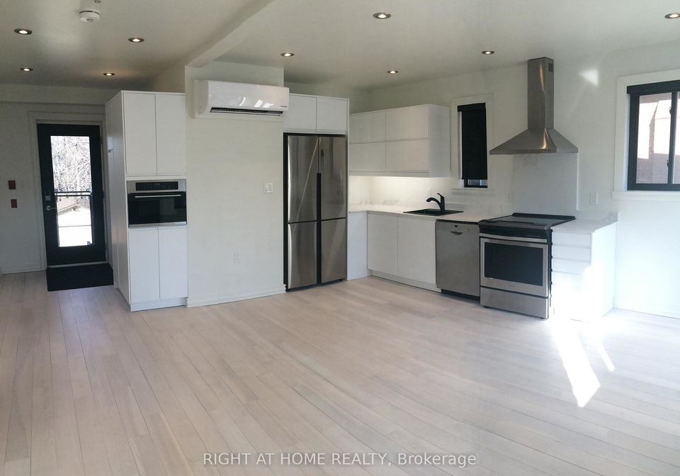 843-main-street-e-hamilton-ontario-x13729240