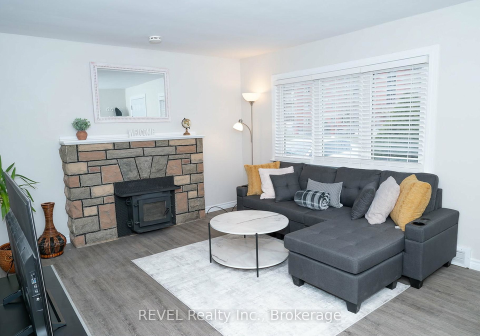 6482-mcleod-road-niagara-falls-ontario-x13729328