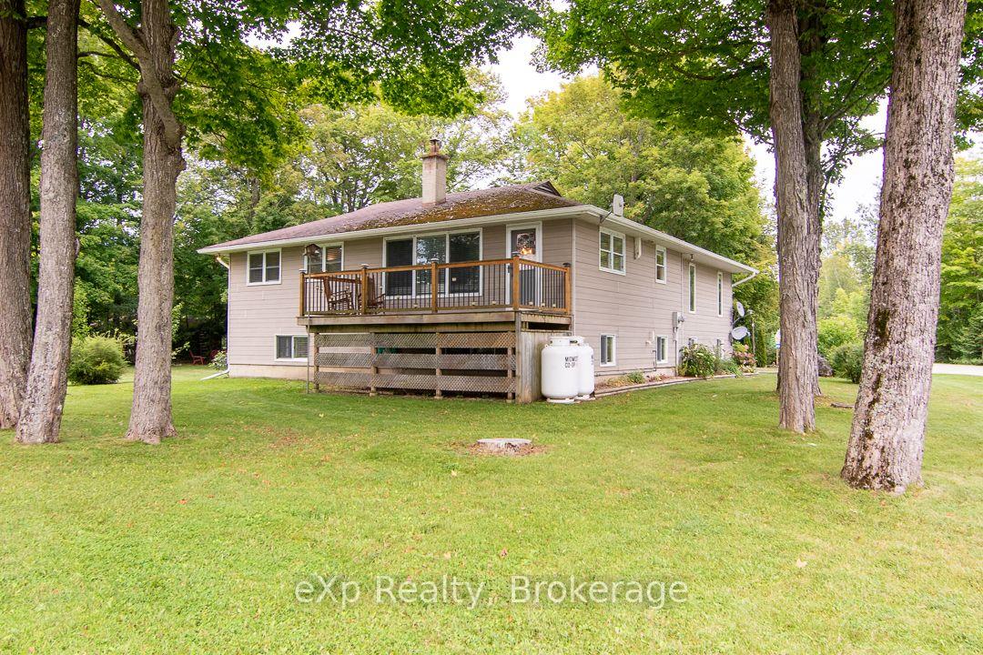 92-parkside-avenue-south-bruce-peninsula-ontario-x13729714