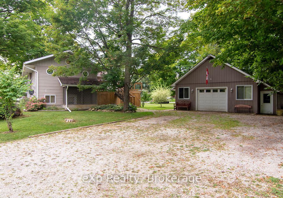 92-parkside-avenue-south-bruce-peninsula-ontario-x13729714
