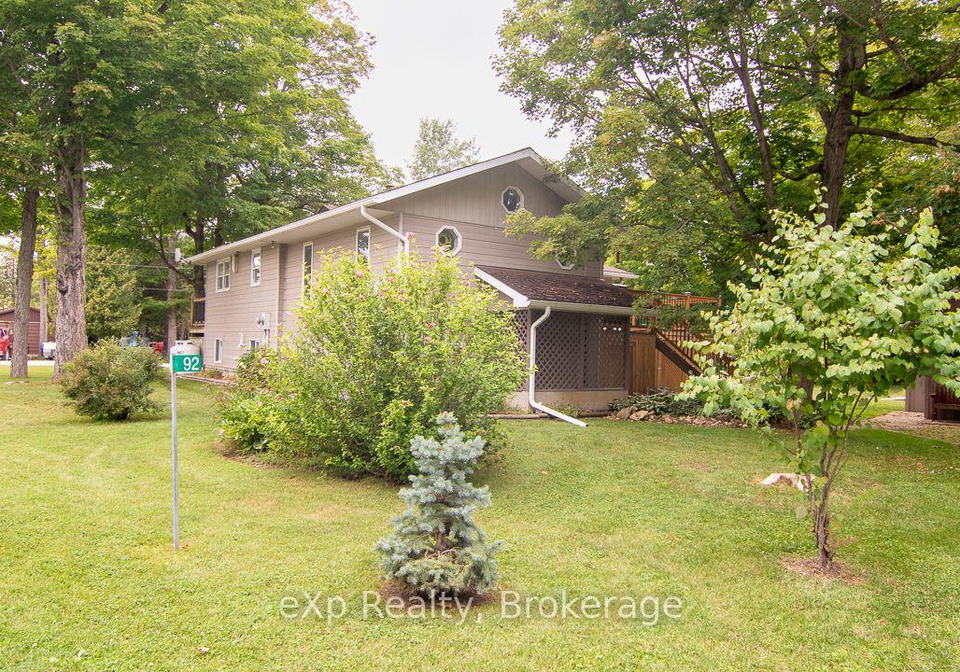 92-parkside-avenue-south-bruce-peninsula-ontario-x13729714