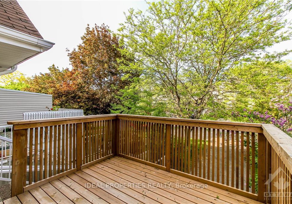 54-thornbury-crescent-ottawa-ontario-x13729718