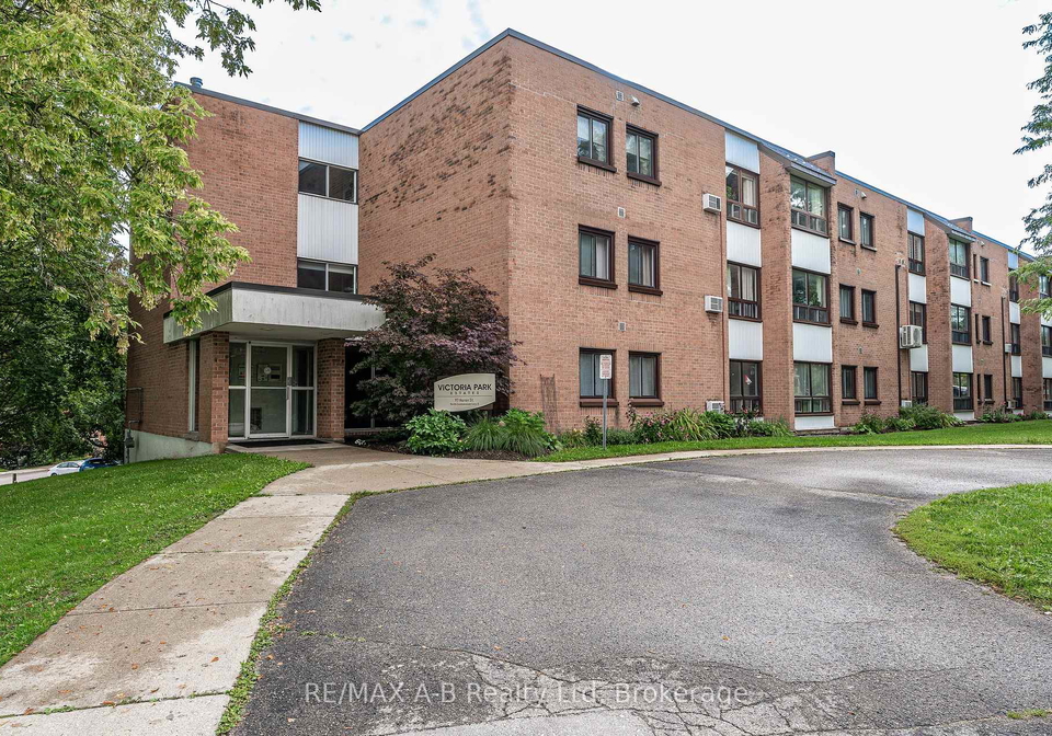 97-huron-street-stratford-ontario-x13729728