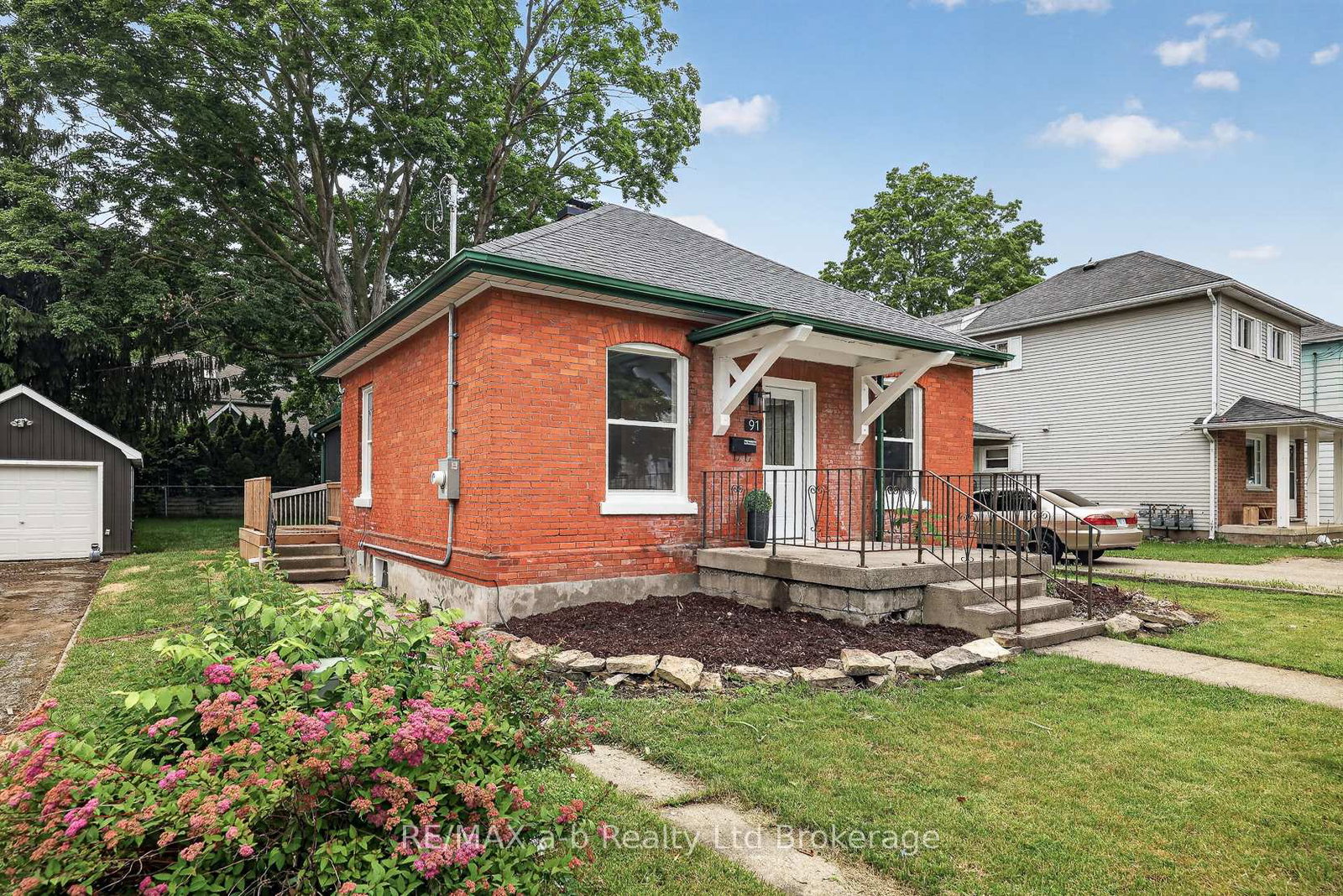 91-winniett-street-woodstock-ontario-x13730054