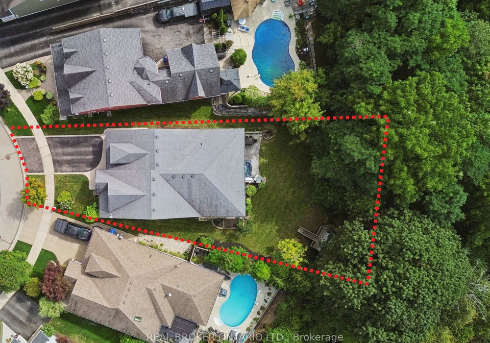 108-hampson-crescent-guelpheramosa-ontario-x13730090