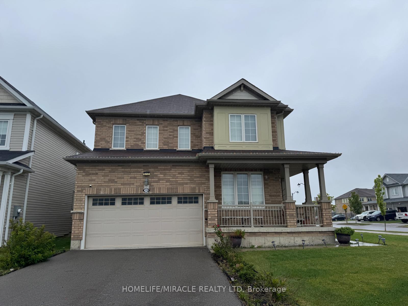 19-mcwatters-street-hamilton-ontario-x13730110