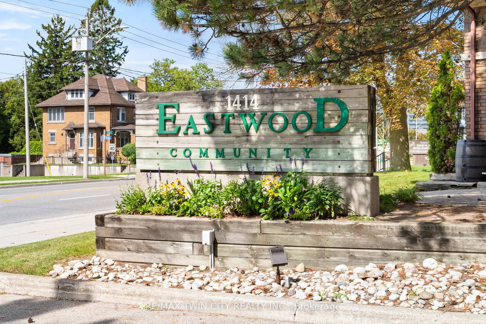 1414-king-street-e-kitchener-ontario-x13730132
