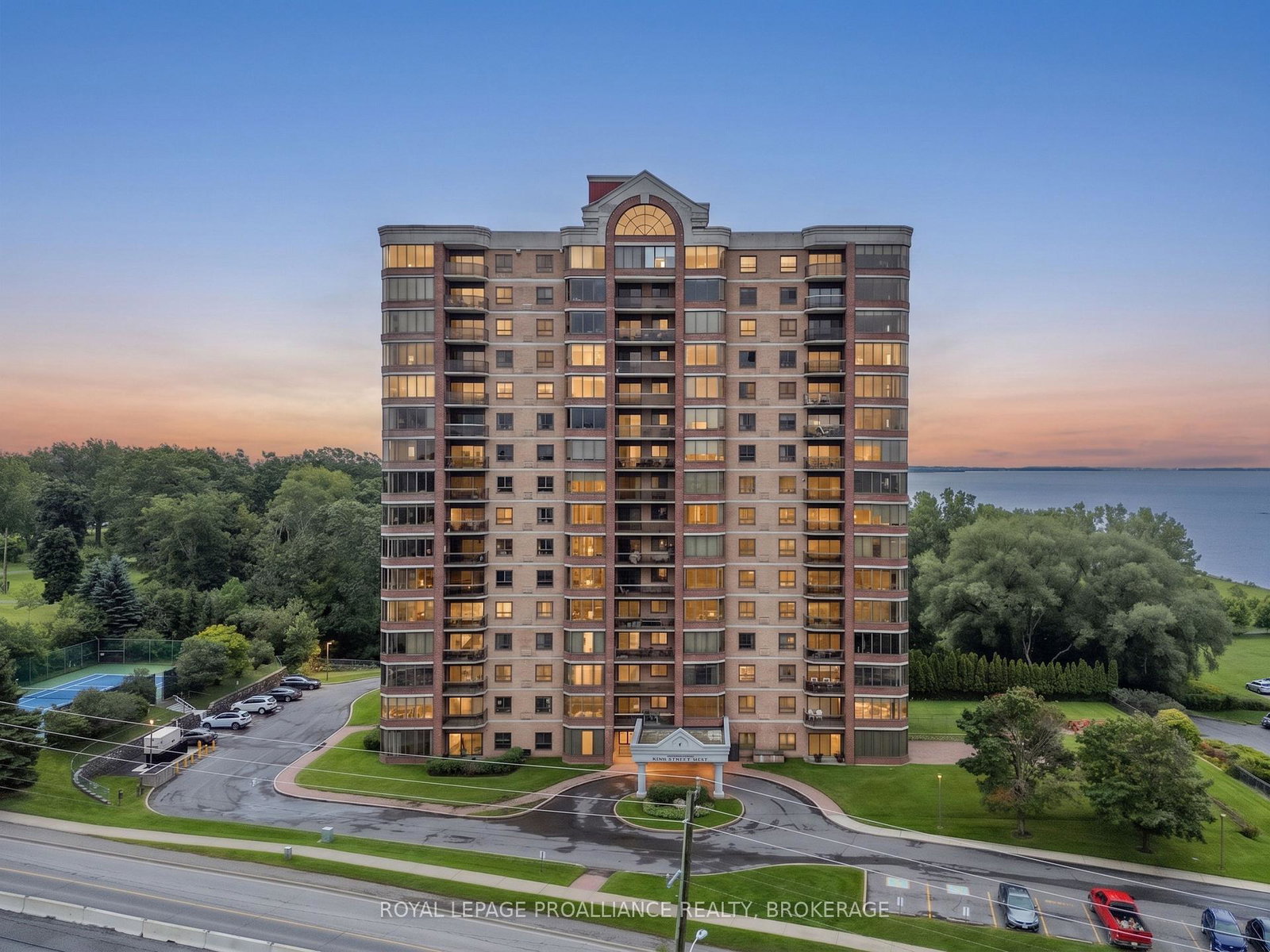 1000-king-street-w-kingston-ontario-x13730208
