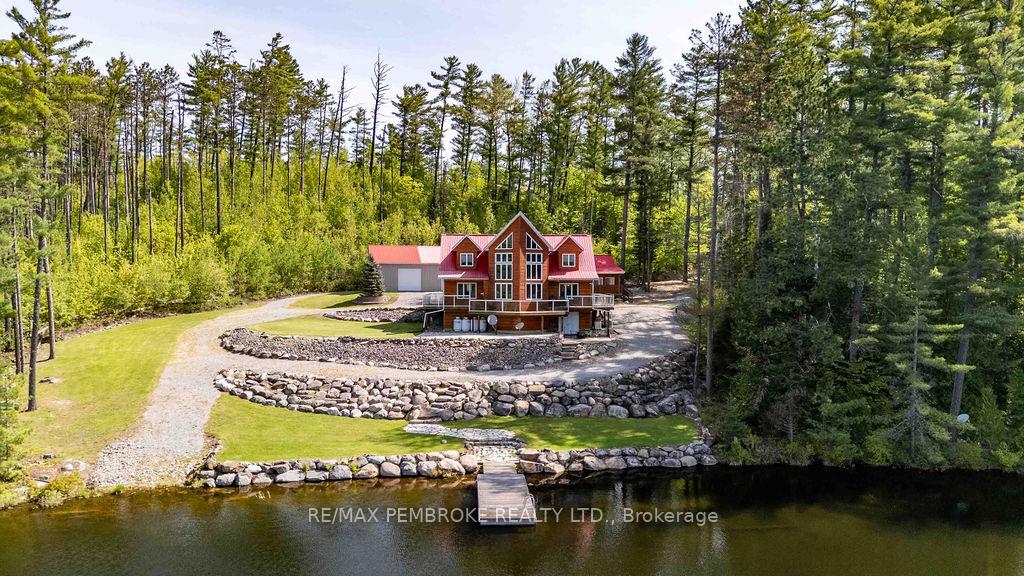 208-red-fox-trail-head-clara-and-maria-head-clara-and-maria-ontario-x13730510