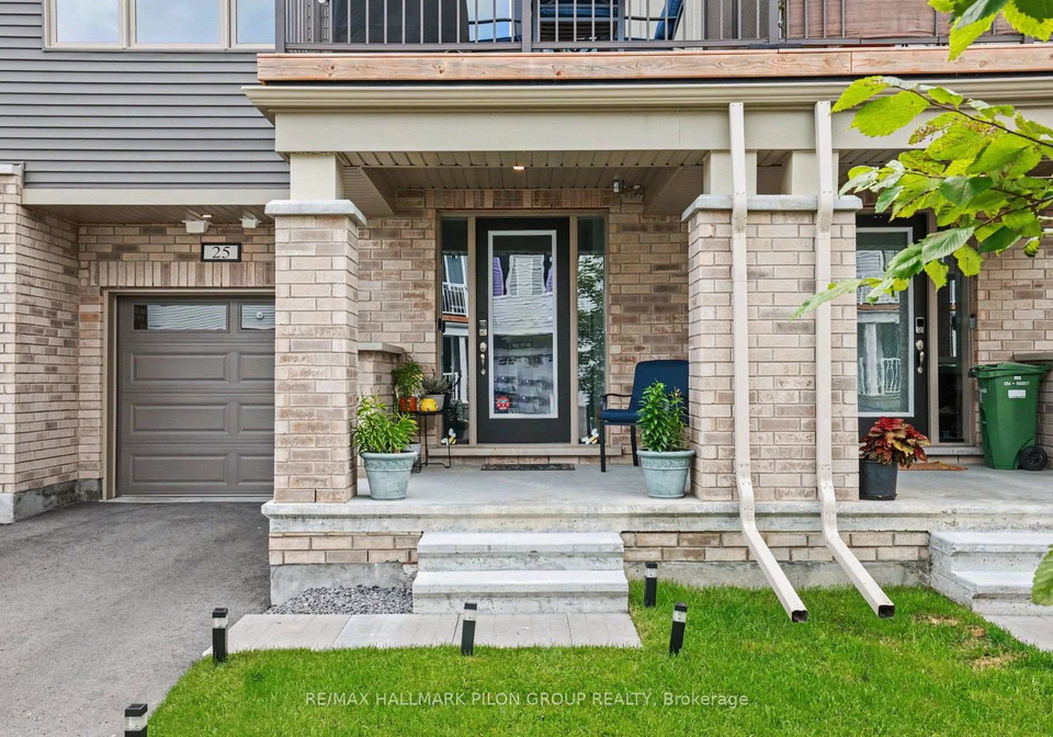 25-stitch-mews-ottawa-ontario-x13730578