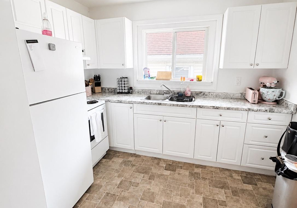 24-ottawa-street-st-catharines-ontario-x13730610