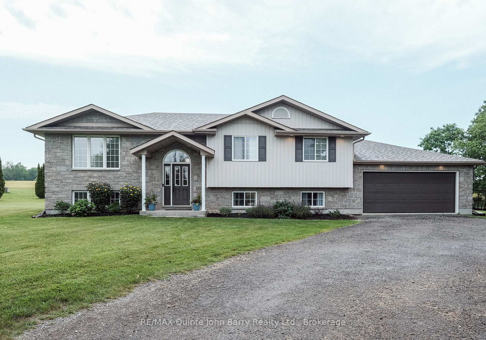 16566-highway-2-quinte-west-ontario-x13730644