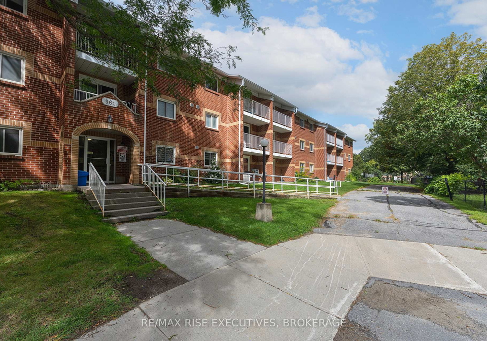 561-armstrong-road-kingston-ontario-x13730710