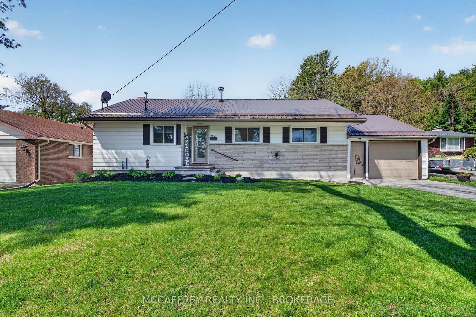46-college-street-tweed-ontario-x13730776