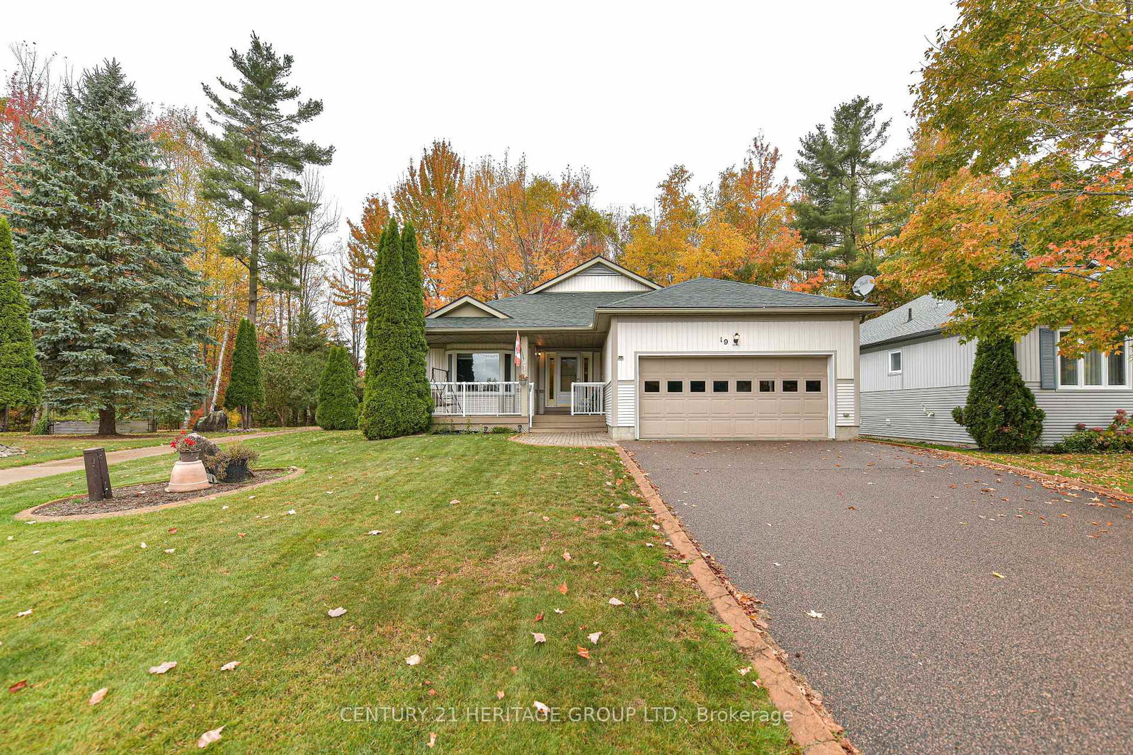 19-springwood-crescent-gravenhurst-ontario-x13730820