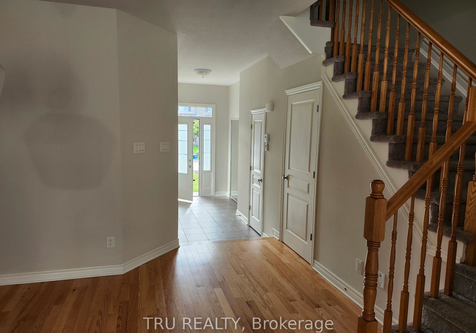 1146-beckett-crescent-ottawa-ontario-x13730828