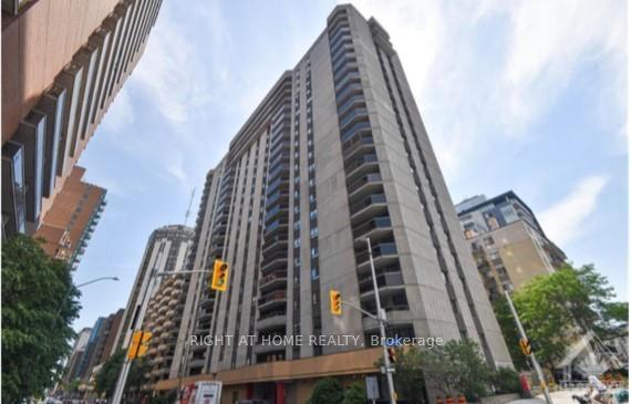 470-laurier-avenue-w-ottawa-ontario-x13730858