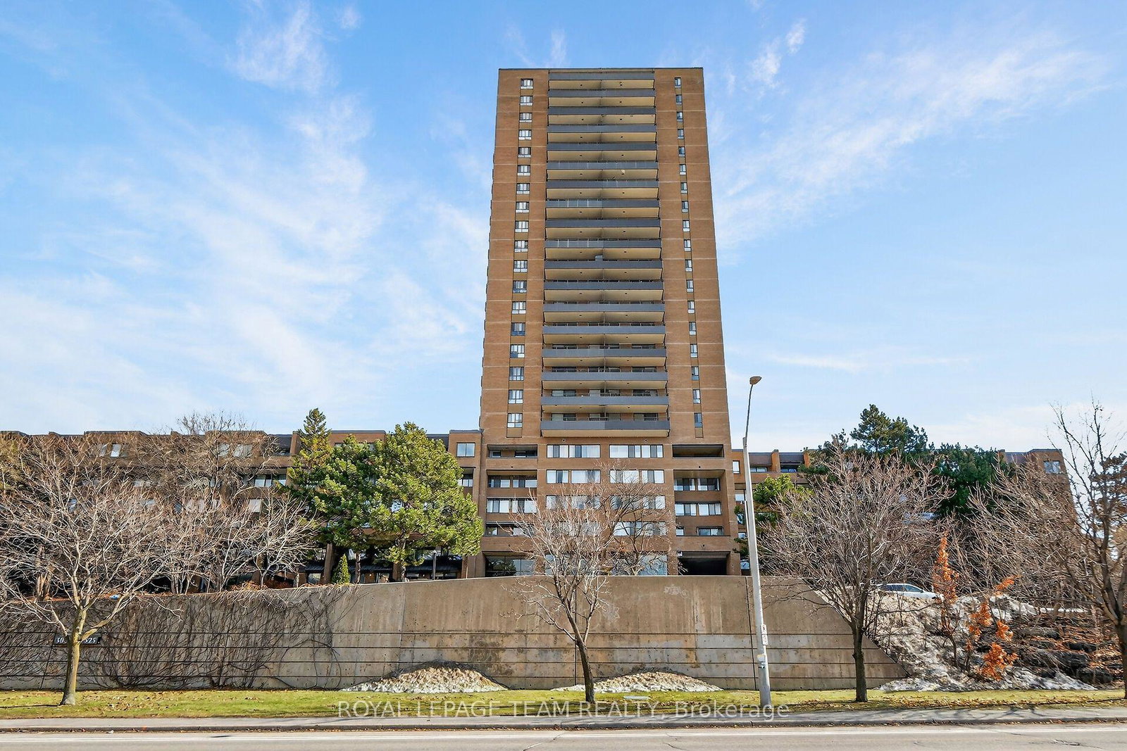 515-st-laurent-boulevard-ottawa-ontario-x13730896