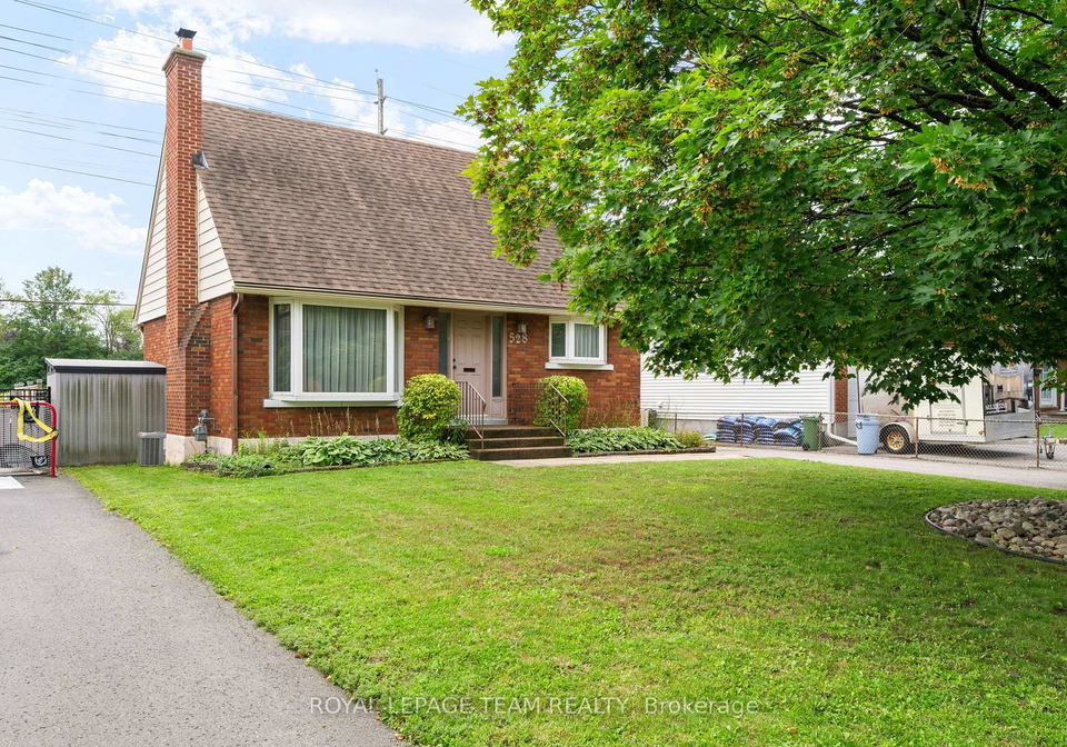 528-browning-avenue-ottawa-ontario-x13730996