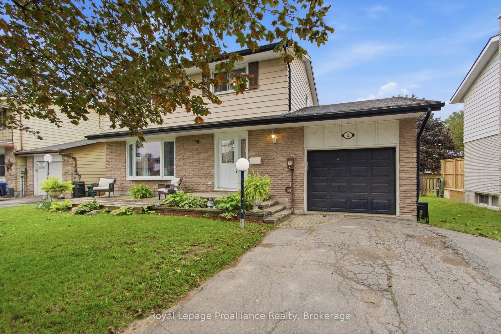 12-oneil-crescent-quinte-west-ontario-x13731062