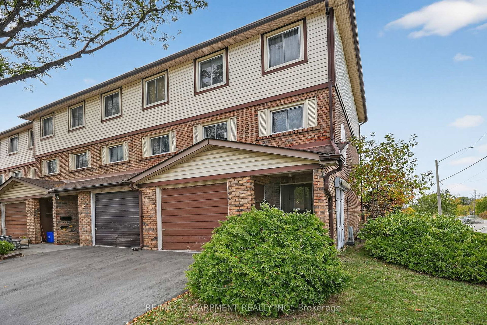 34-bow-valley-drive-hamilton-ontario-x13731198