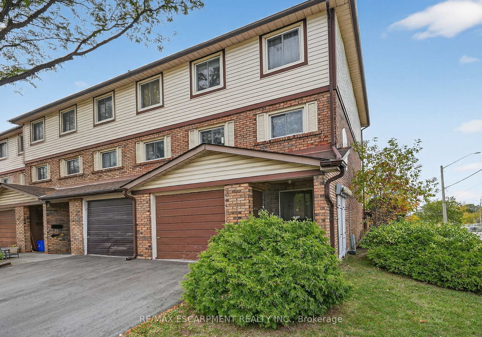 34-bow-valley-drive-hamilton-ontario-x13731198