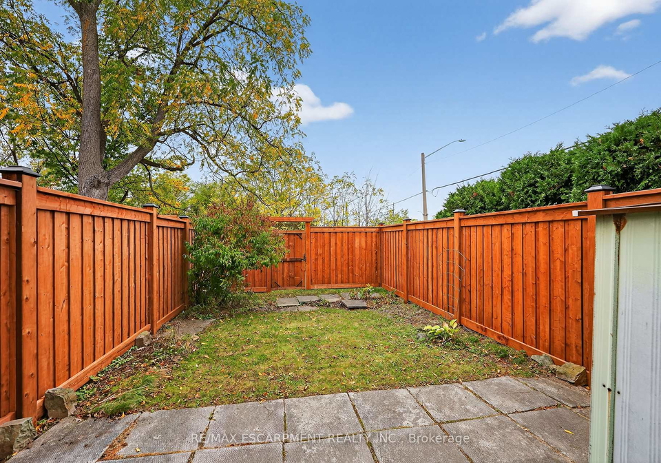 34-bow-valley-drive-hamilton-ontario-x13731198