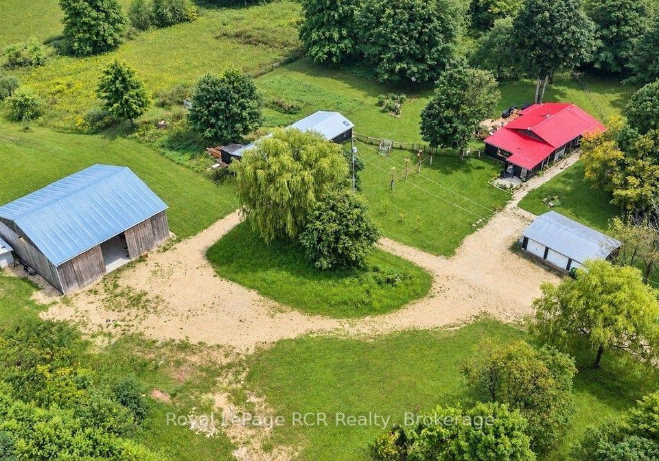 585216-sideroad-10a-grey-highlands-ontario-x13731444