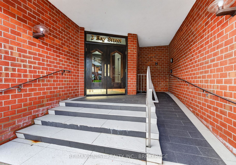 2-bay-street-kingston-ontario-x13731506