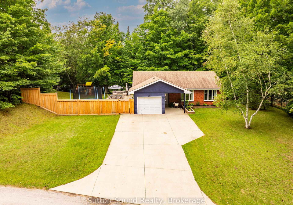 4-maplewood-drive-south-bruce-peninsula-ontario-x13731536