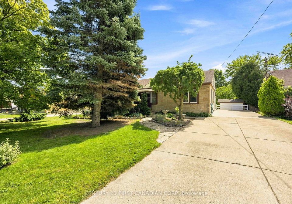 1027-london-road-sarnia-ontario-x13731714