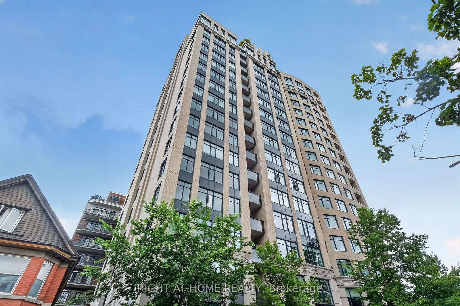 235-kent-street-ottawa-ontario-x13731814